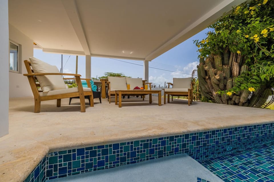 You'll undoubtedly enjoy the Private Pool on a Hill. Wonderful for Nature Lovers!
