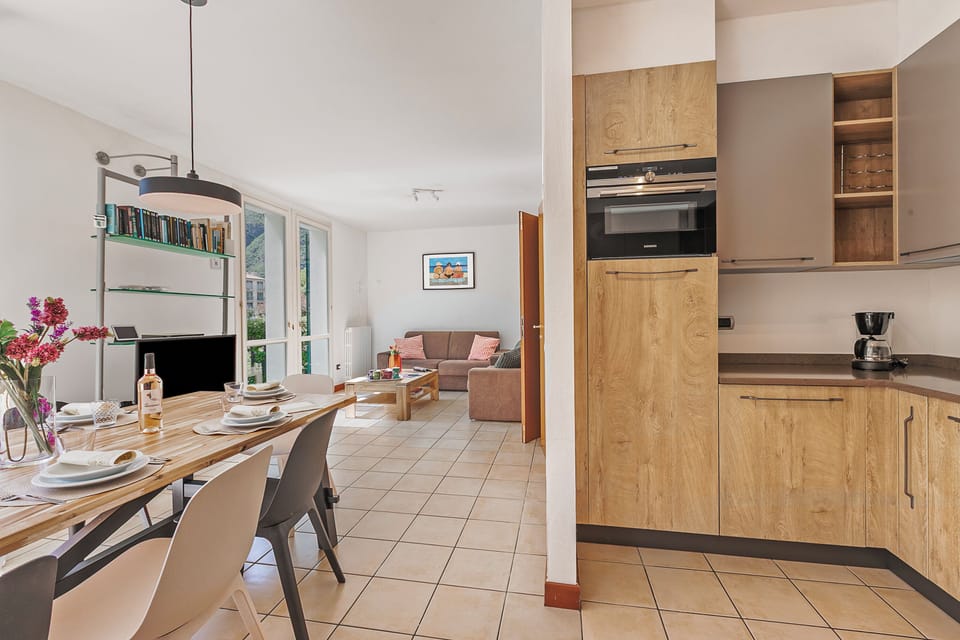 Kitchen and dining area