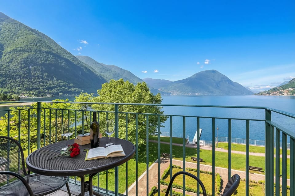 Lake View