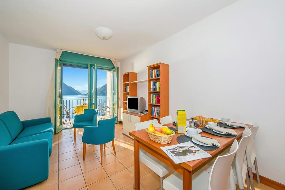 Living and dining room