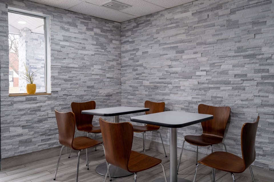 Free daily on-the-go breakfast