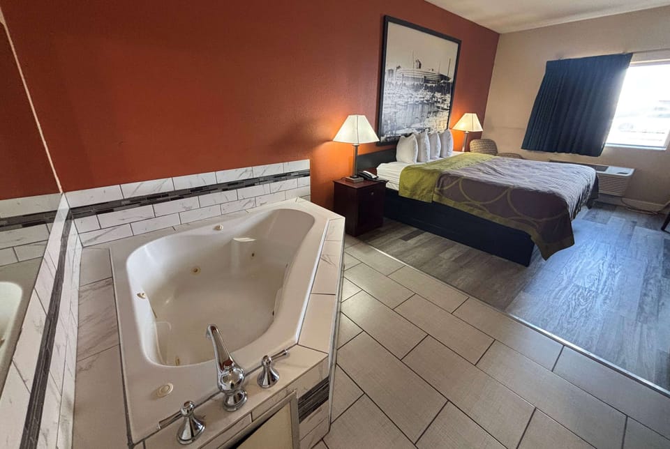 Desk, free cribs/infant beds, rollaway beds, free WiFi