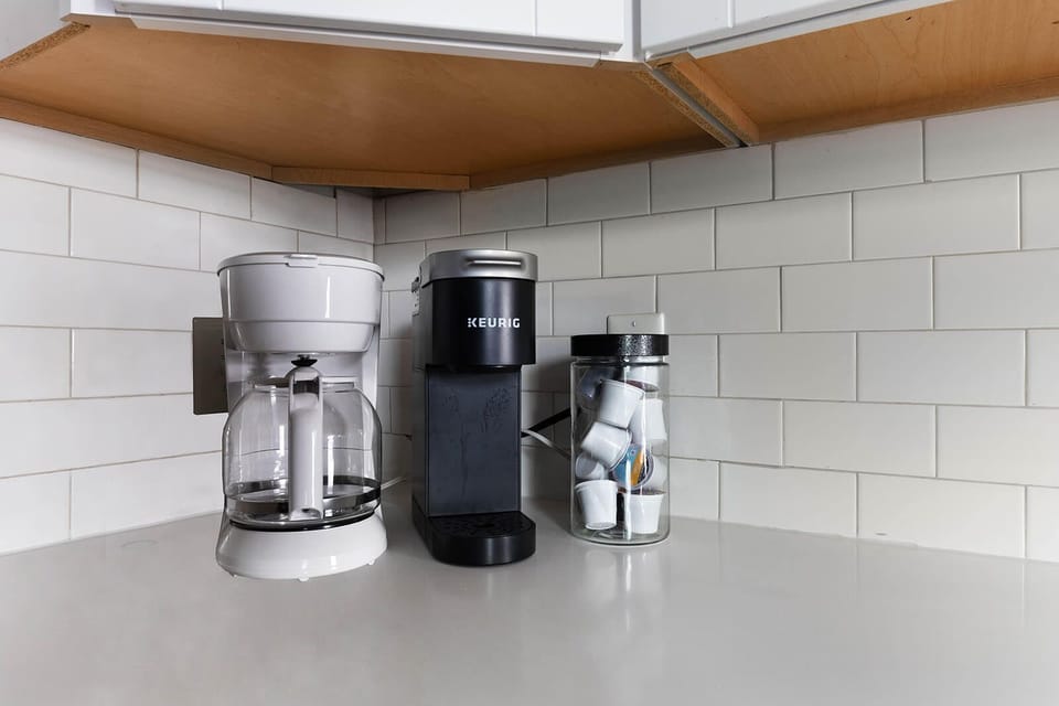 Well-Equipped Kitchen Perfect for Home-Cooked Meals