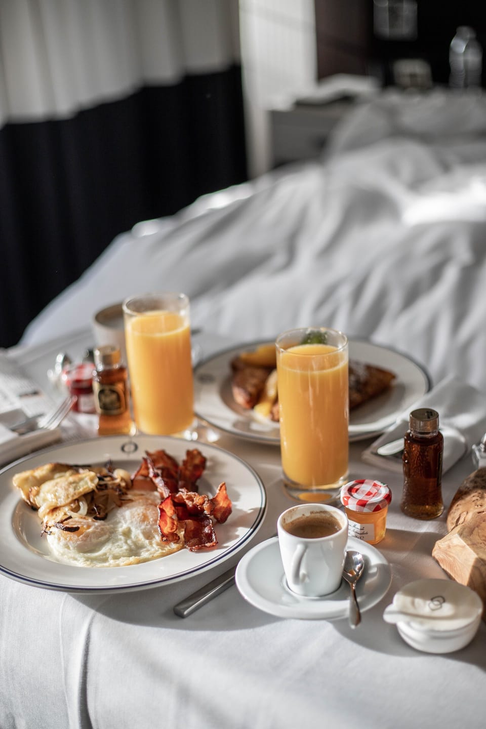 Daily full breakfast for a fee