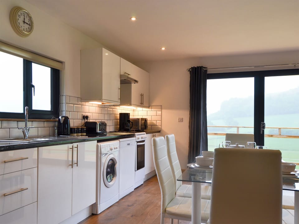 Kitchen and dining area | Offa&rsquo;s Dyke Lodge - Acre Luxury Lodges, Stanner, near Kington