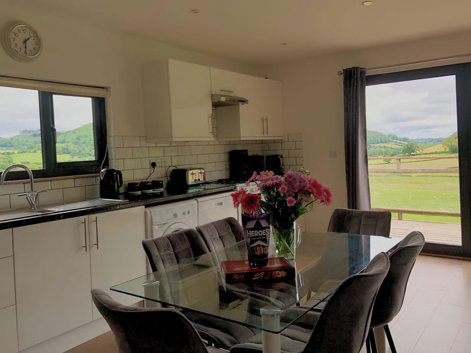 Kitchen/diner | Offa&rsquo;s Dyke Lodge - Acre Luxury Lodges, Stanner, near Kington