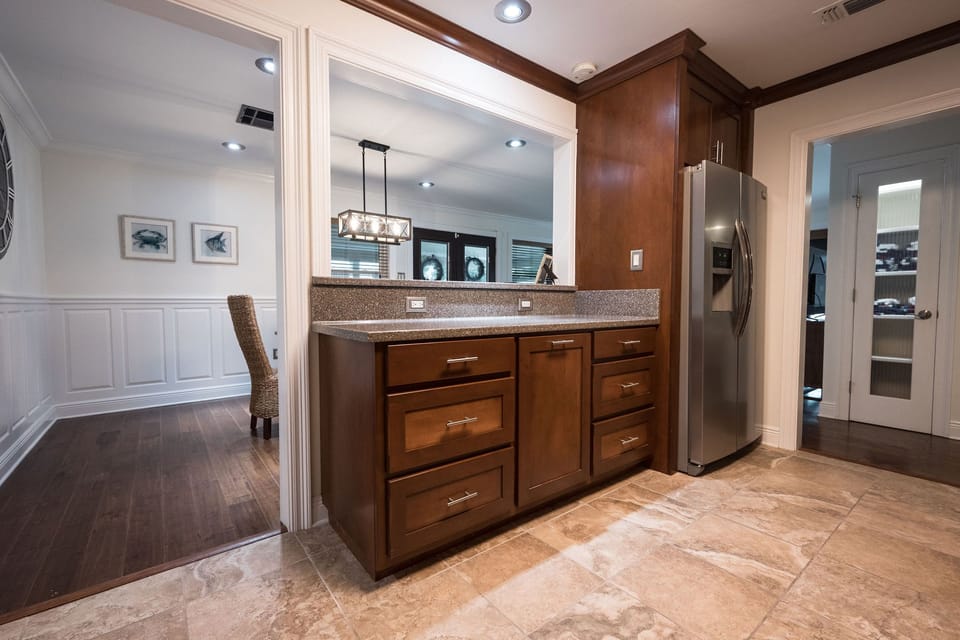Full kitchen equipped with all basic cooking and dining necessities