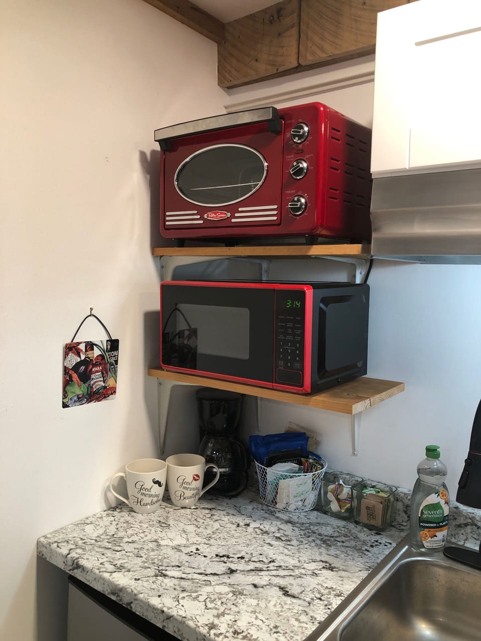 Toaster oven and microwave. Coffees and teas complementary. 