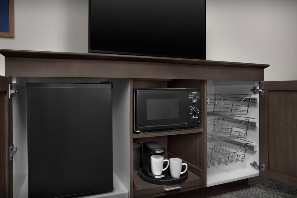 In-room safe, desk, blackout drapes, iron/ironing board