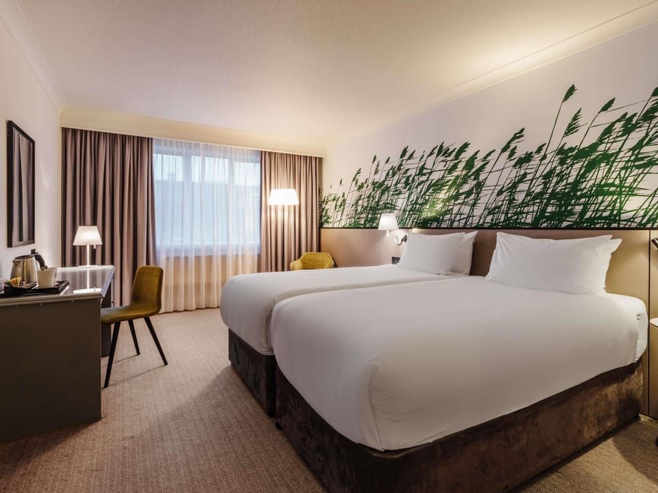 Classic Twin Room, 2 Twin Beds | Desk, iron/ironing board, free cribs/infant beds, free WiFi