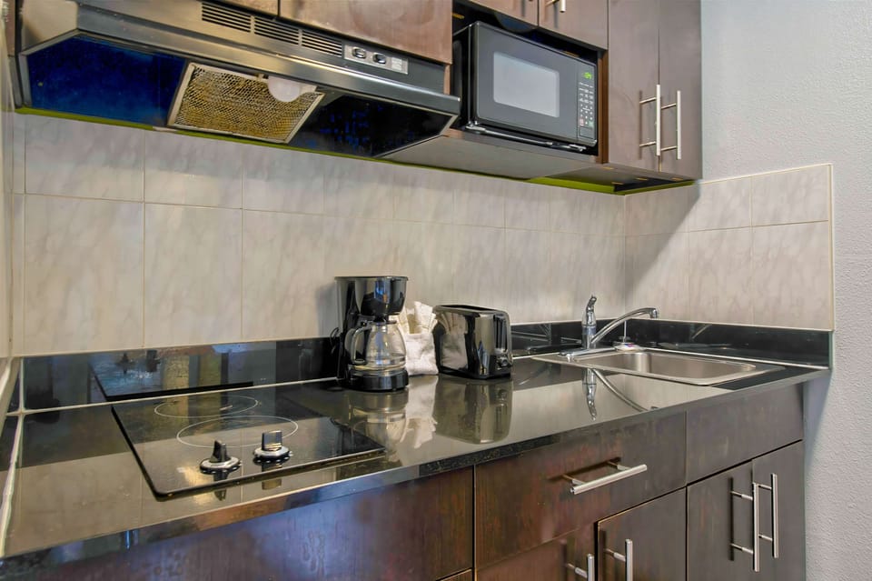 Fridge, microwave, stovetop, toaster