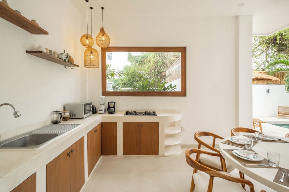Superior Villa | Private kitchen | Fridge, stovetop, toaster, blender