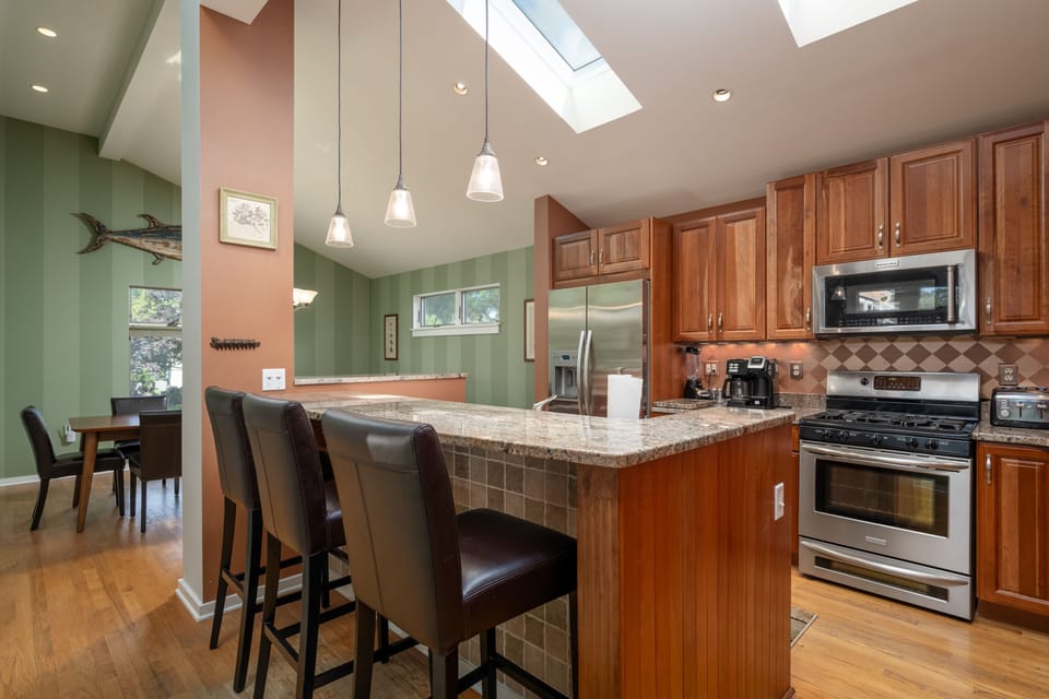 Breakfast Bar