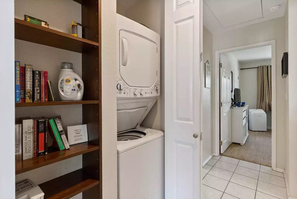 Washer & dryer in unit
