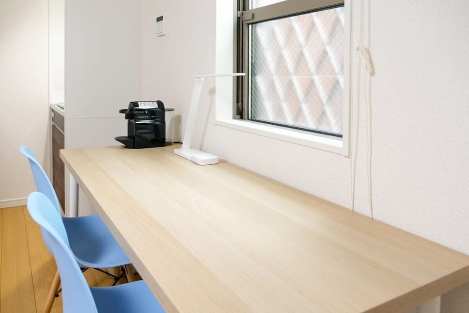 140x60cm Desk