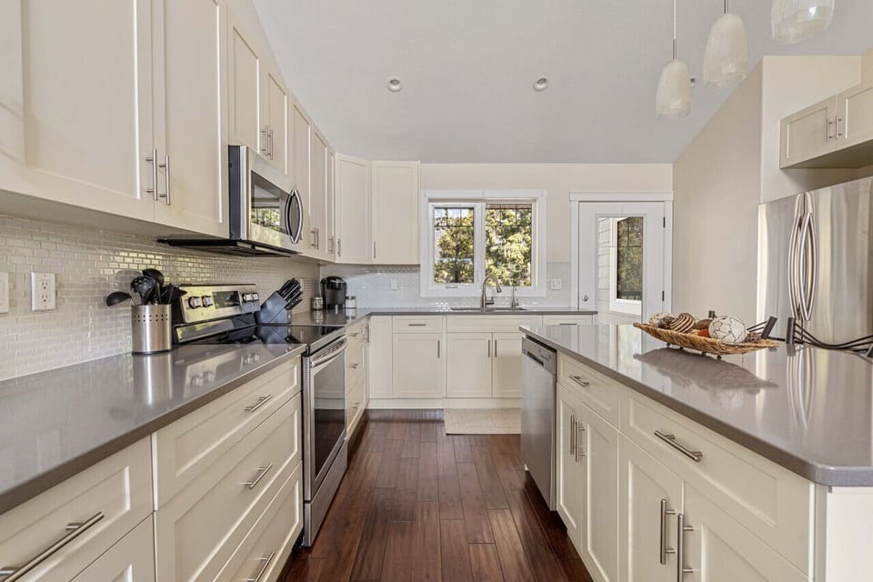 Fully-stocked kitchen