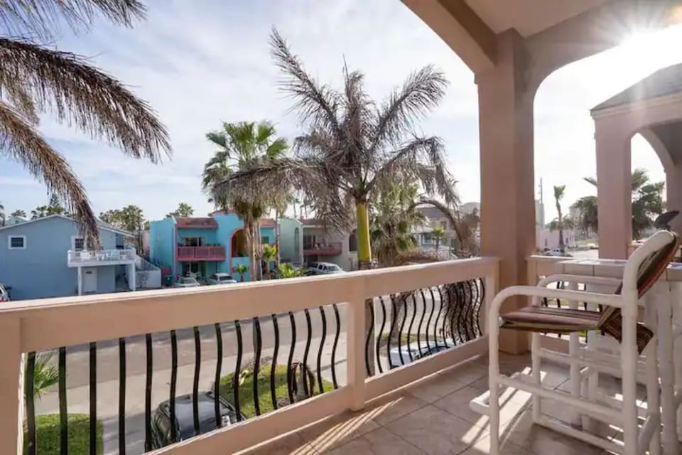 Deck off of Master bedroom