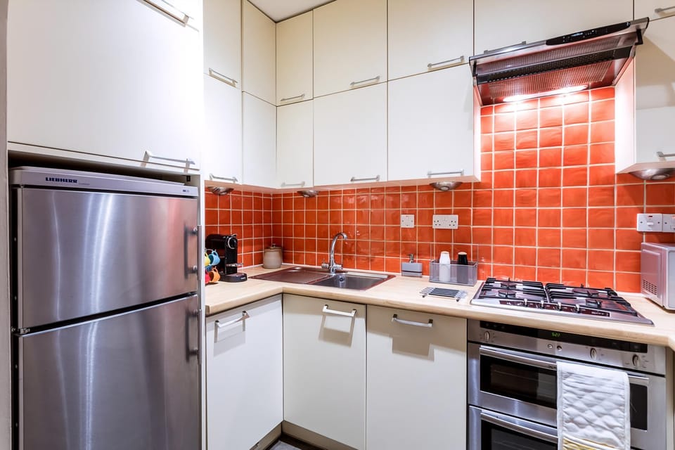 Apartment | Private kitchen | Dining tables