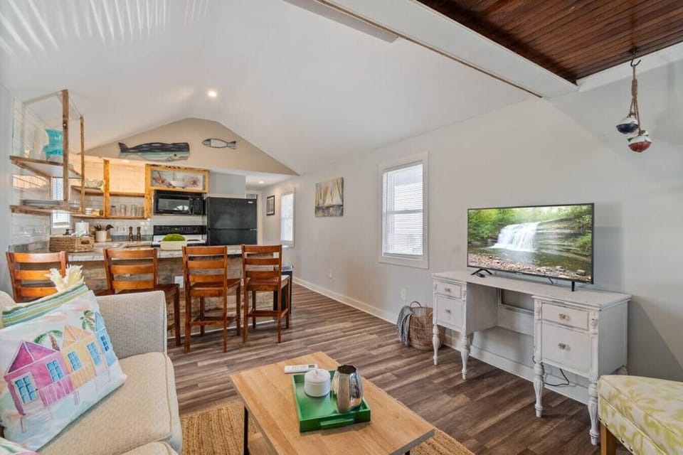 Open concept space feels airy and light.