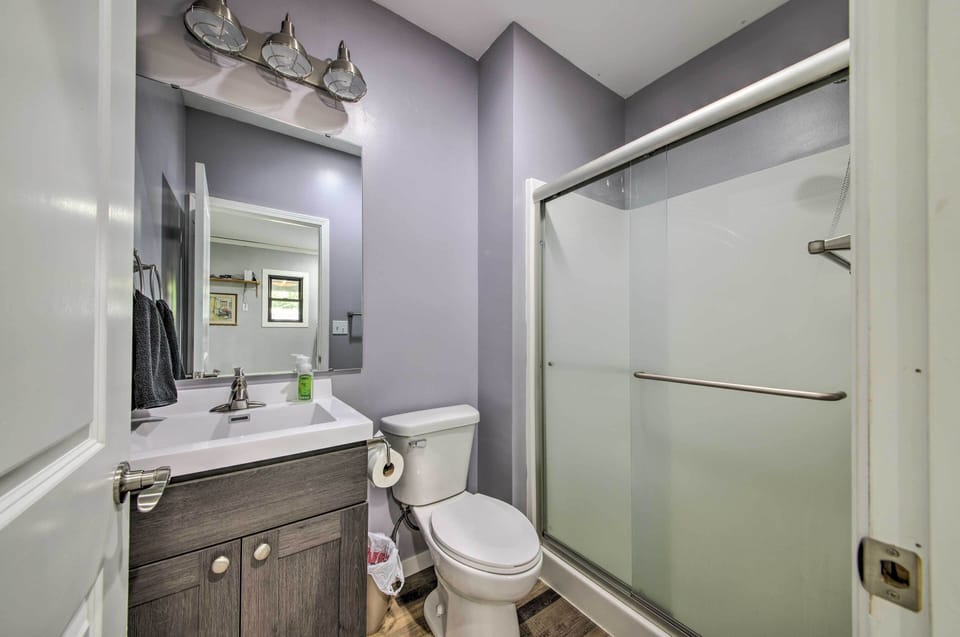 Full Bath | Central A/C | Electric Heating