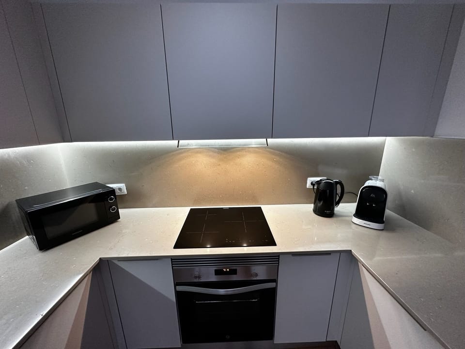 New kitchen with new appliances and granite worktop