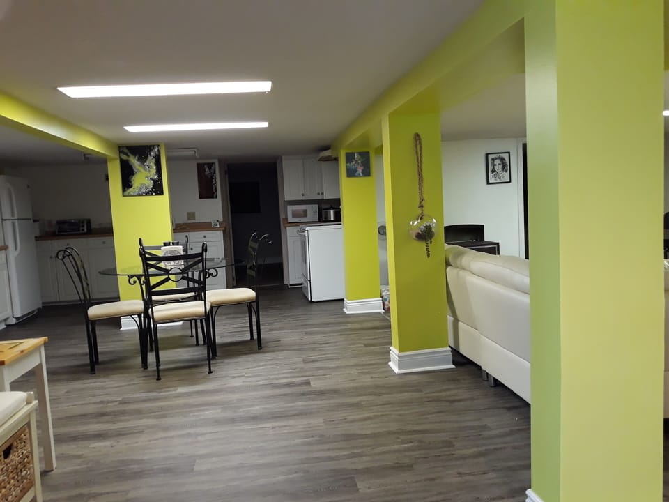 Dining / kitchen 