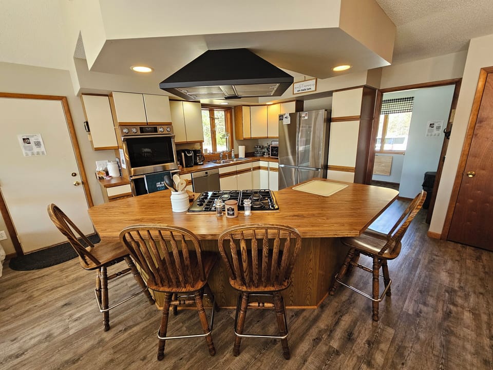 Kitchen island