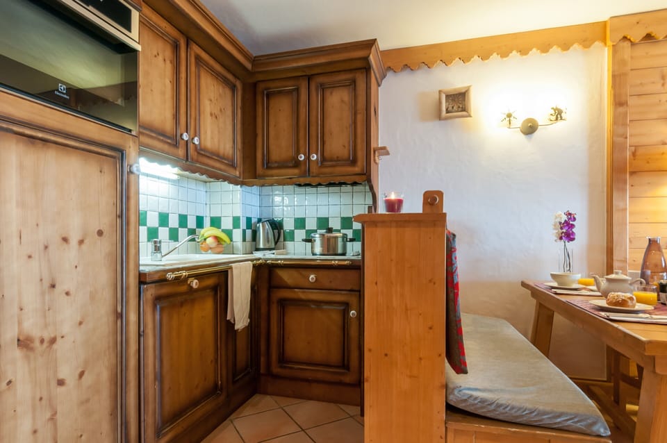 Appartement 3 personnes - 1 chambre - Balcon | Private kitchenette | Fridge, microwave, stovetop, dishwasher