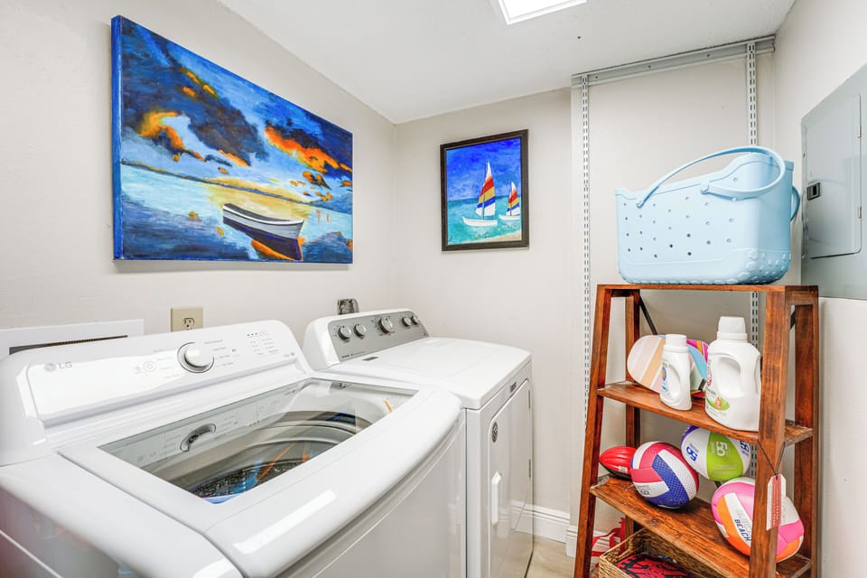 In-Unit Laundry | Washer & Dryer