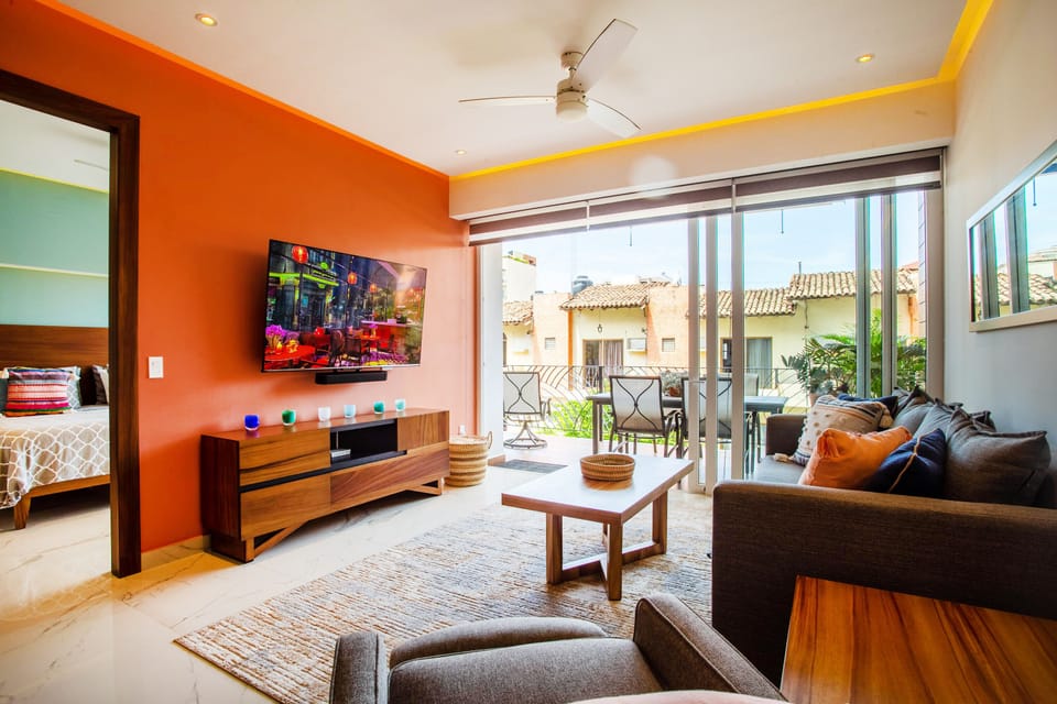Stylish condo in central location