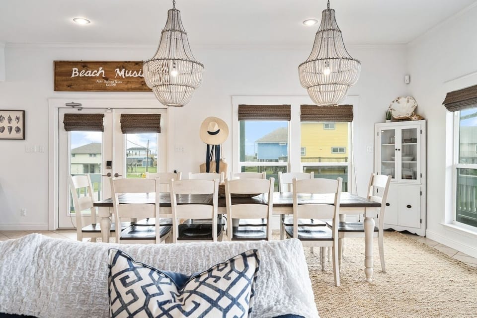 House, 4 Bedrooms | Interior