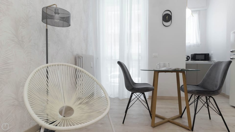 Apartment (0 Bedroom) | Interior