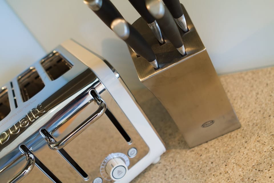 Fridge, dishwasher, electric kettle, toaster
