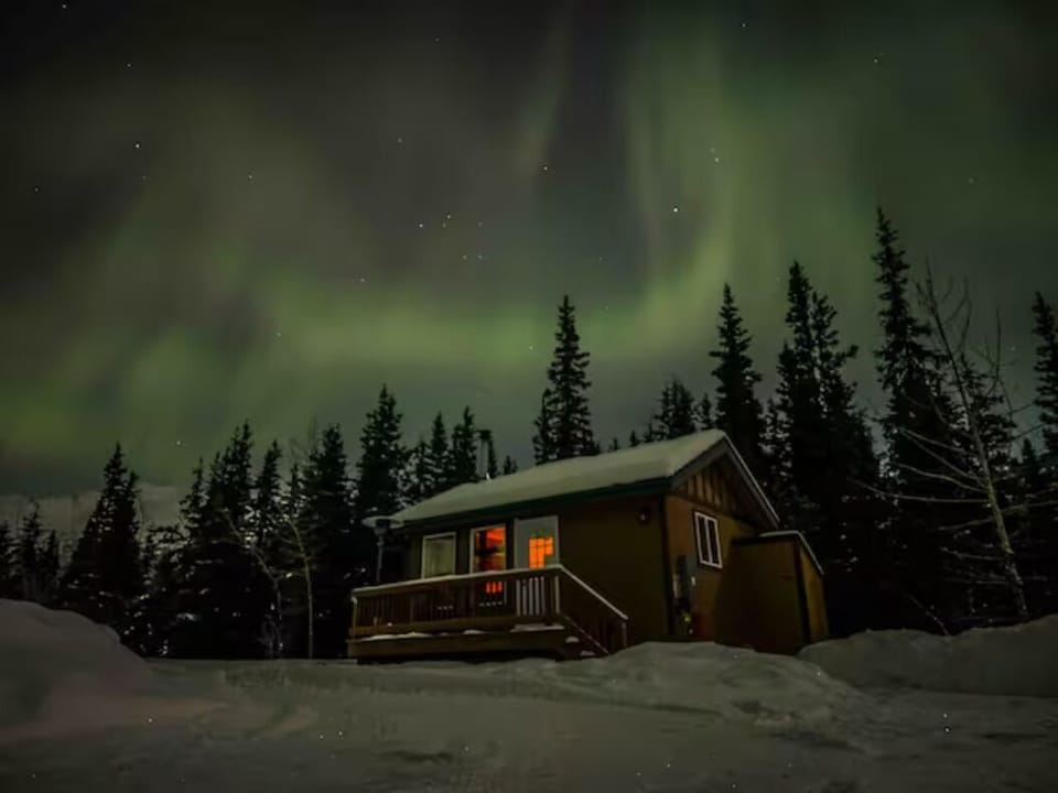 The Northern Lights are well worth a winter trip to the cabin! 