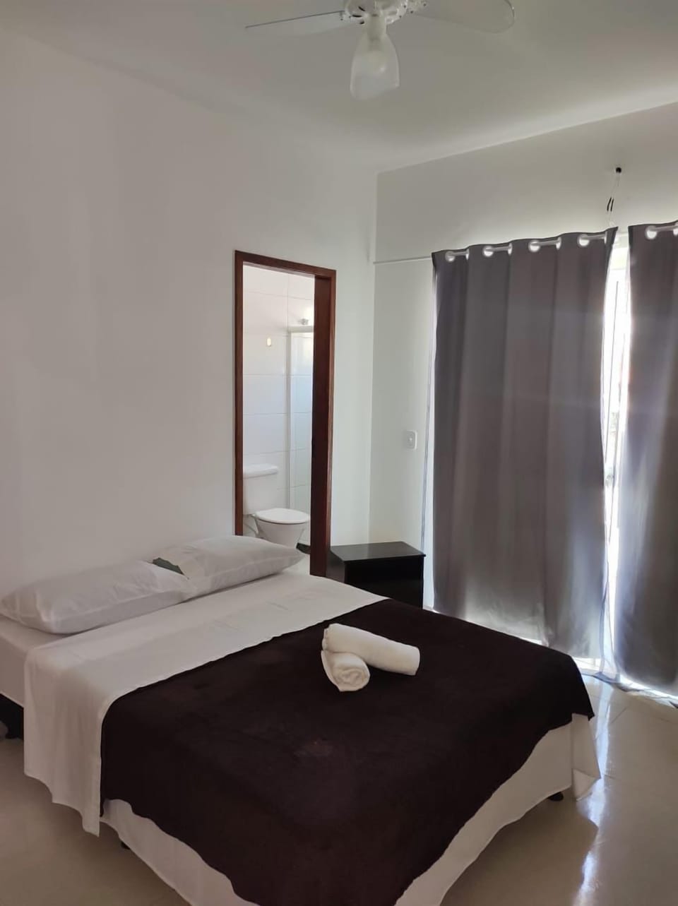 Minibar, bed sheets