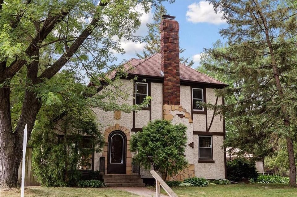 8c1414a9-9651-45a3-a802-40c83b2b1e87