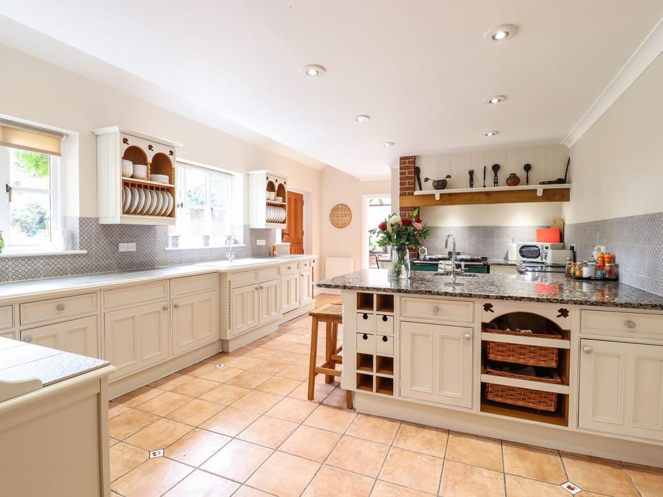 Fridge, dishwasher, electric kettle, toaster