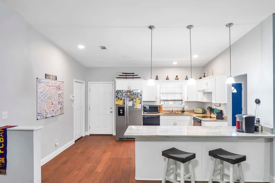 The Kitchen + Peninsula