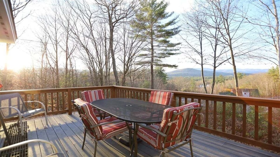 Patio with Grill and Mountain Views in Owl`s Nest Private Home