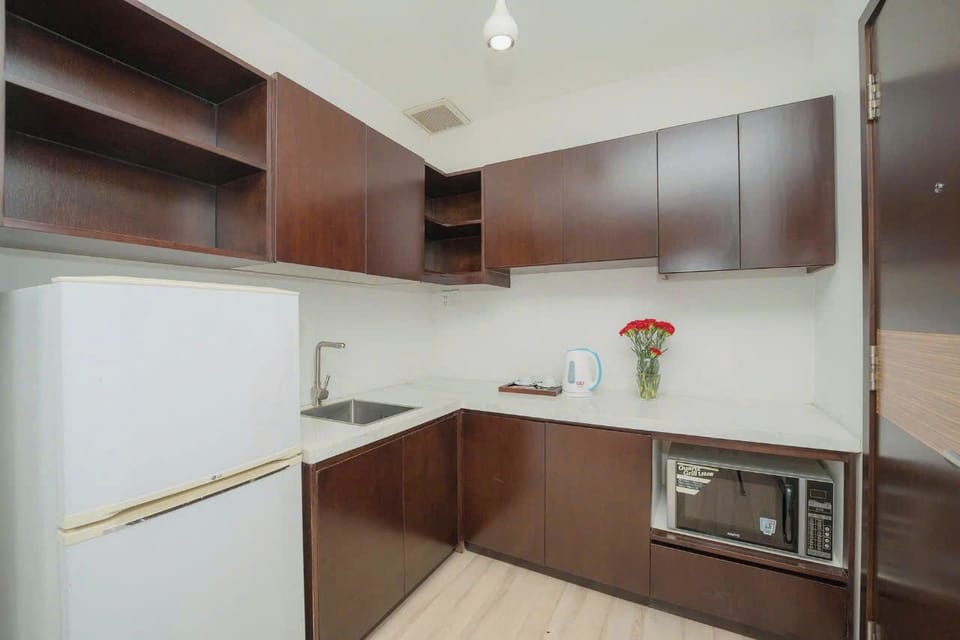 Studio, City View | Private kitchen