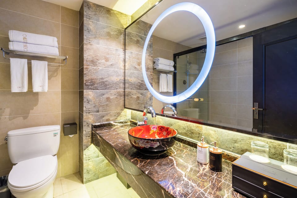Shower, free toiletries, hair dryer, bathrobes