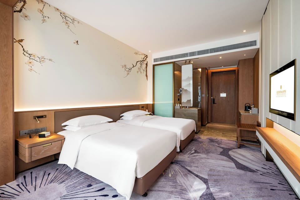 Business Twin Room | Premium bedding, down comforters, in-room safe, desk