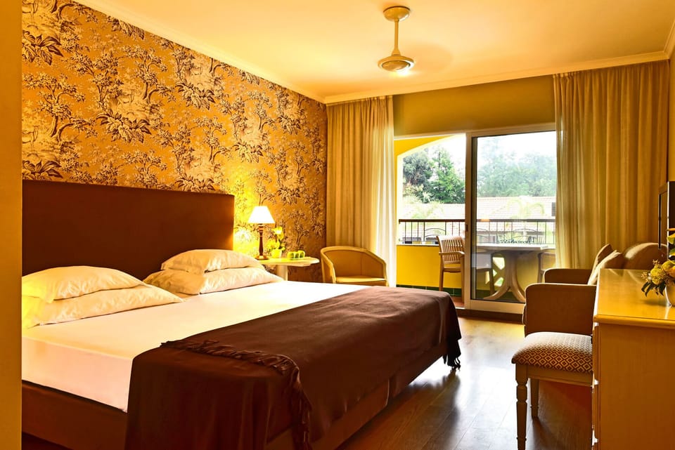 Superior Double Room | Desk, soundproofing, free cribs/infant beds, free WiFi