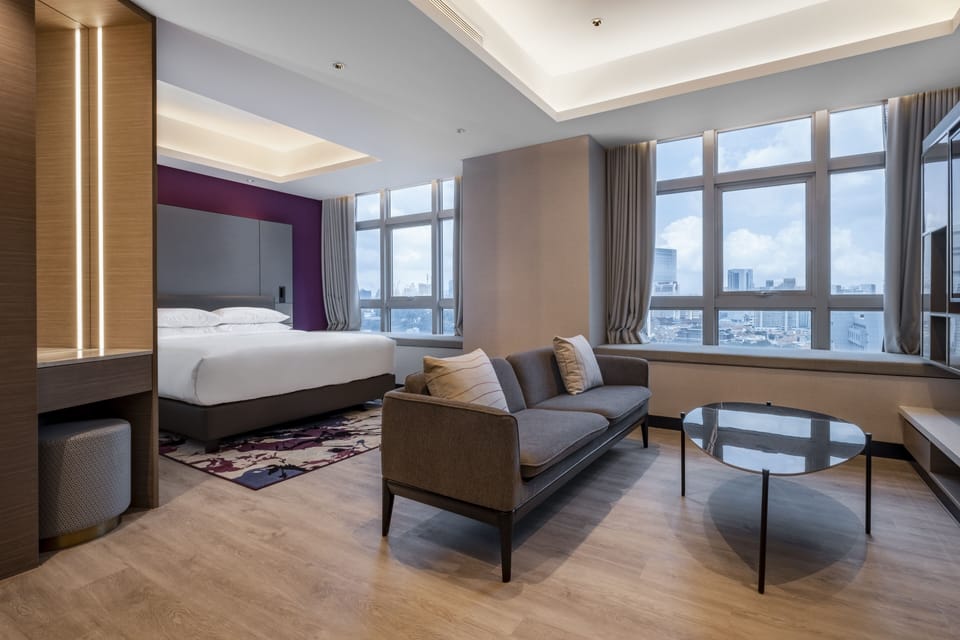 Studio | In-room safe, laptop workspace, WiFi (free), bed sheets