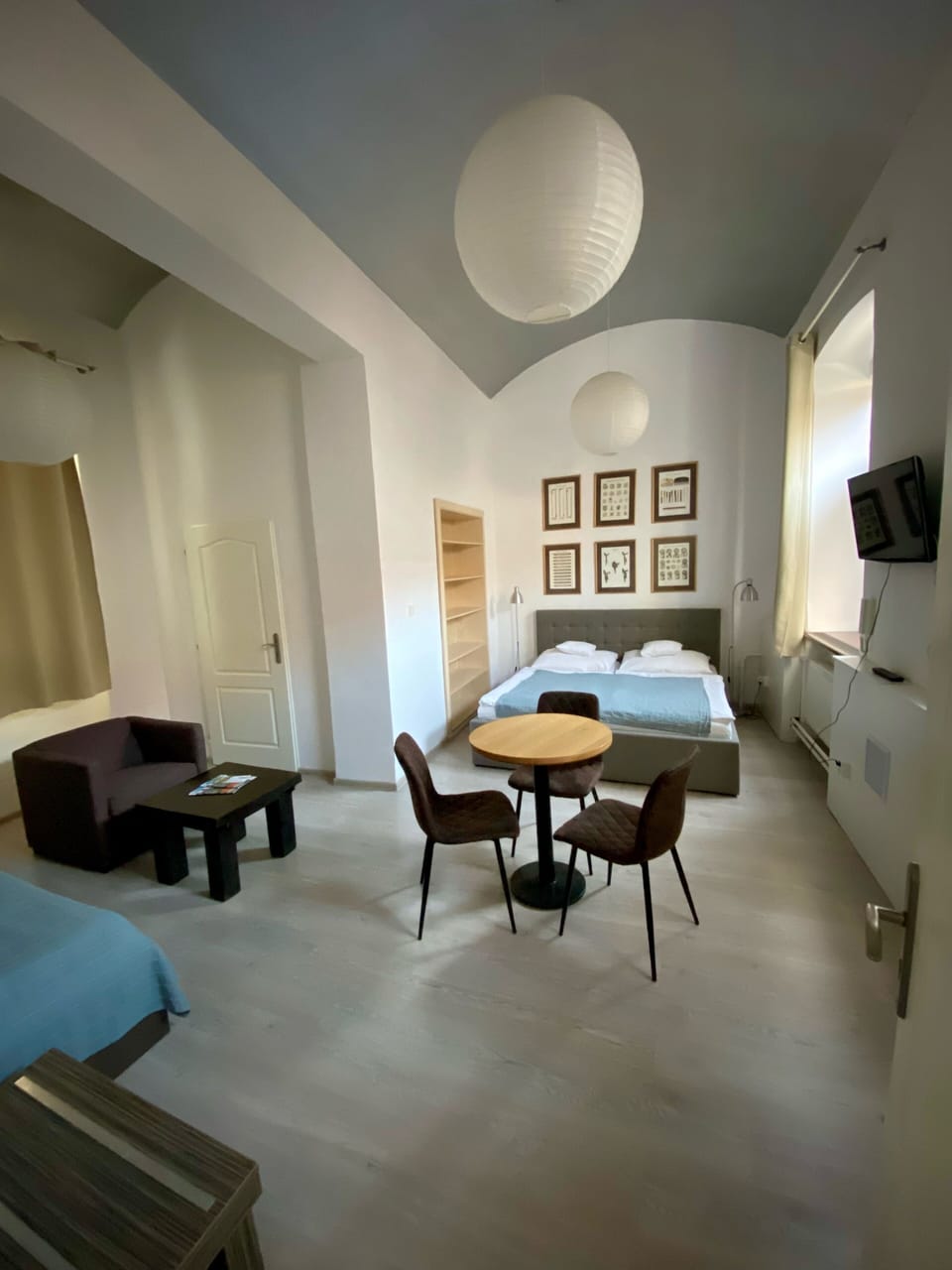 Standard Twin Room | Hypo-allergenic bedding, pillowtop beds, in-room safe, desk