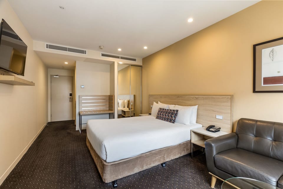 City View Room (City View) | In-room safe, desk, laptop workspace, blackout drapes