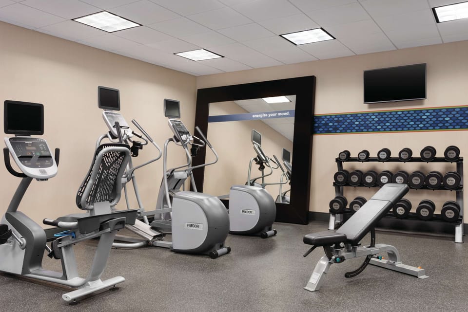 Hampton Inn & Suites Mishawaka/South Bend at Heritage Square Hotel in Granger