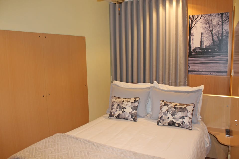 Standard Double Room | Blackout drapes, WiFi