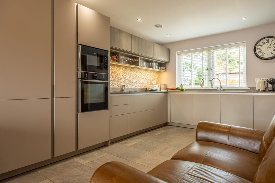 Ground floor: Kitchen with induction hob