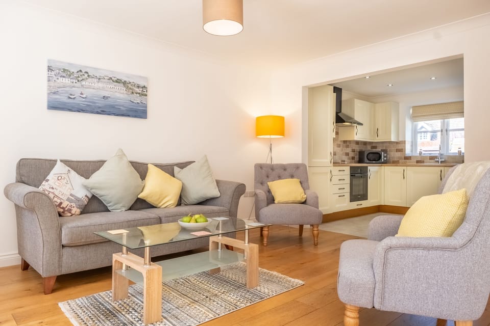 River Cottage, Heacham: Sitting room with comfortable seating